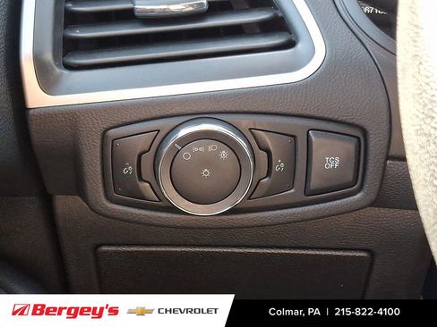 Used 2024 Ford Edge SEL image 25