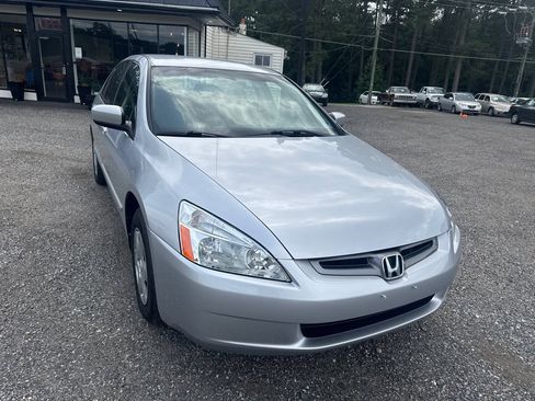 Used 2005 Honda Accord LX image 18