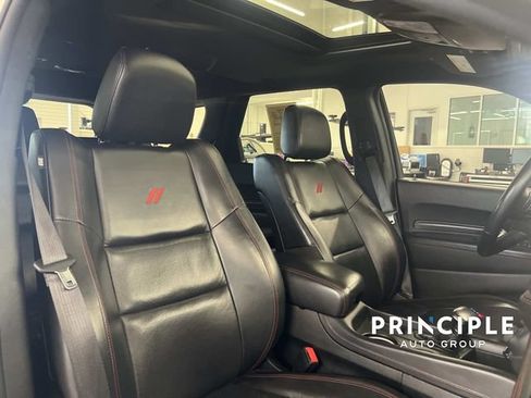 Used 2024 Dodge Durango GT RWD image 34