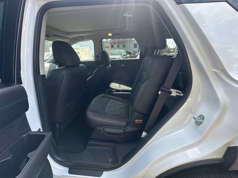 New 2026 Nissan Pathfinder Platinum AWD/4WD image 13