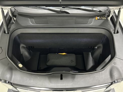 Used 2022 Rivian R1T Adventure image 14