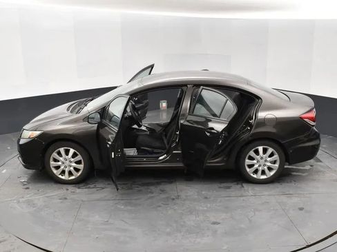 Used 2013 Honda Civic LX image 7