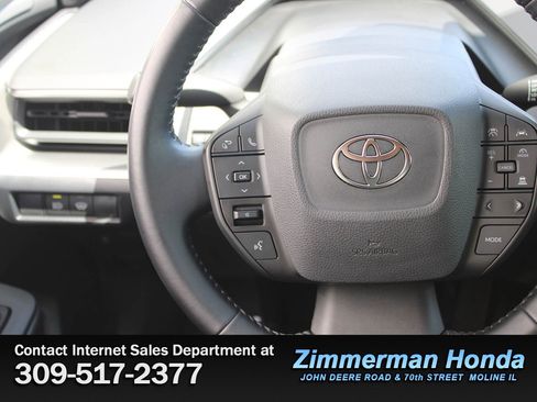 Used 2023 Toyota Prius LE FWD image 12