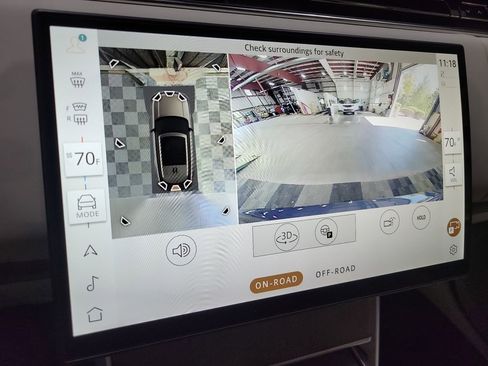 New 2025 Land Rover Range Rover SE image 20