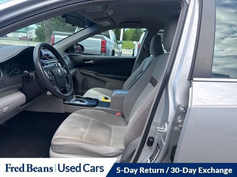 Used 2012 Toyota Camry LE FWD image 20