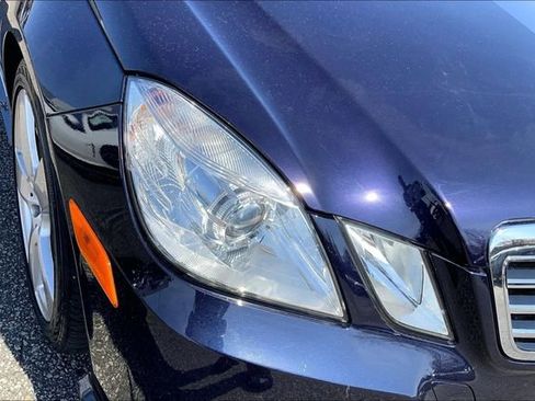 Used 2011 Mercedes-Benz E 350 4MATIC Sedan image 24