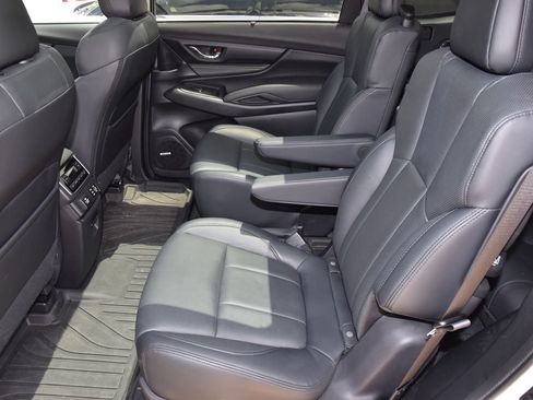 Used 2025 Subaru Ascent Bronze Edition AWD/4WD image 10