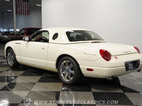 Used 2002 Ford Thunderbird image 9