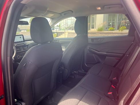 New 2026 Ford Escape Active w/ Cold Weather Package AWD/4WD image 12
