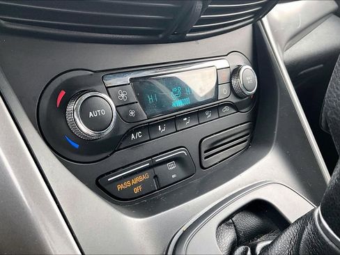 Used 2016 Ford Escape SE w/ Equipment Group 201A image 32