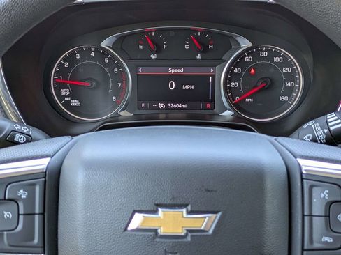 Used 2025 Chevrolet Blazer LT FWD image 22