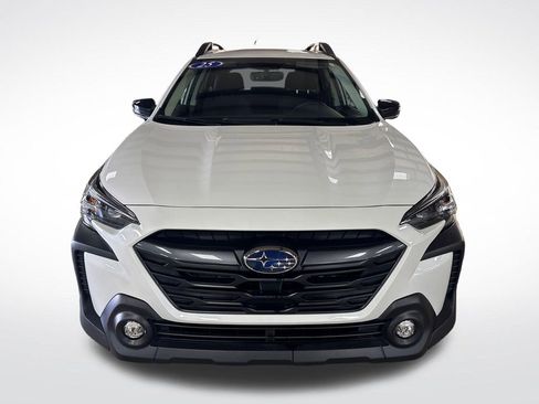 Certified 2025 Subaru Outback Premium w/ Popular Package #1A image 9