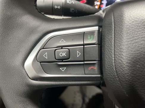 Used 2023 Jeep Compass Limited AWD/4WD image 19