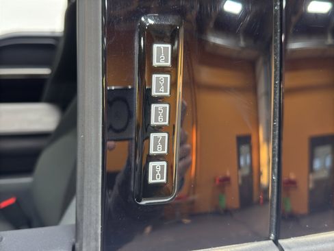 Used 2024 Ford F150 XLT w/ XLT Black Appearance Package image 12