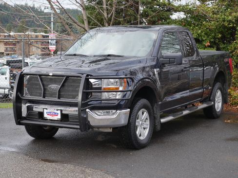 Certified 2022 Ford F150 XLT w/ Equipment Group 301A Mid image 2