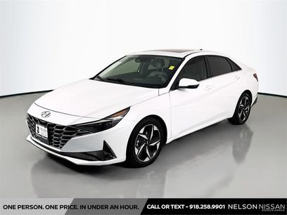 Used 2022 Hyundai Elantra Limited