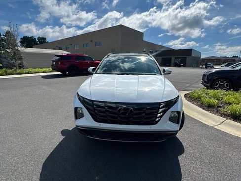 Certified 2022 Hyundai Tucson Limited FWD image 2