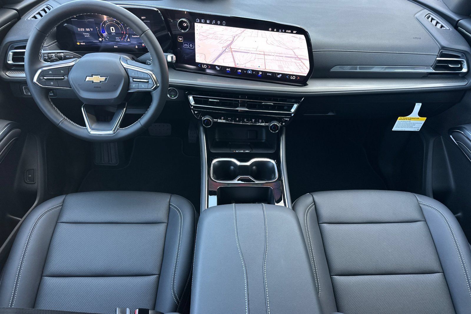 New 2026 Chevrolet Traverse LT FWD image 13