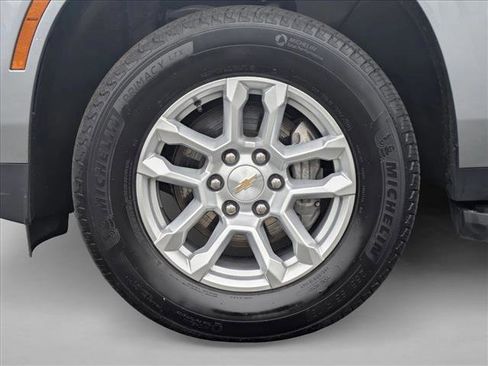 Used 2025 Chevrolet Tahoe LT AWD/4WD image 25