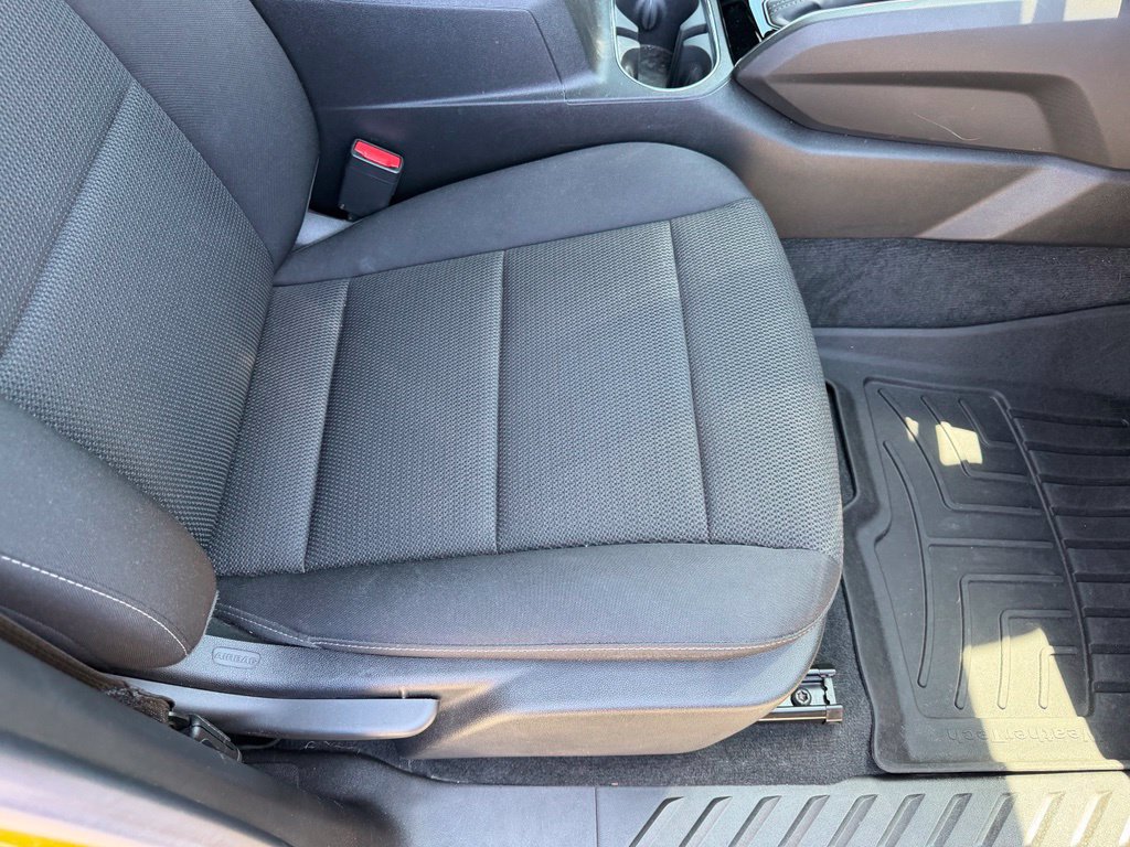 Used 2024 GMC Canyon Elevation w/ Convenience Package RWD image 16