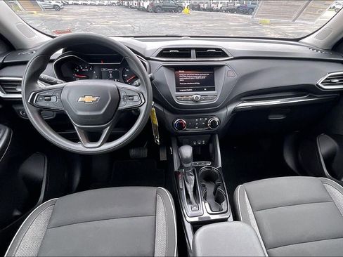 Used 2021 Chevrolet TrailBlazer LS AWD/4WD image 15