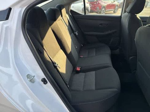 Used 2024 Nissan Sentra SV FWD image 19