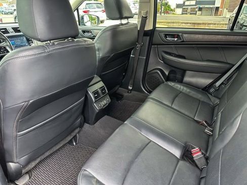 Used 2019 Subaru Outback 2.5i Limited AWD/4WD image 21