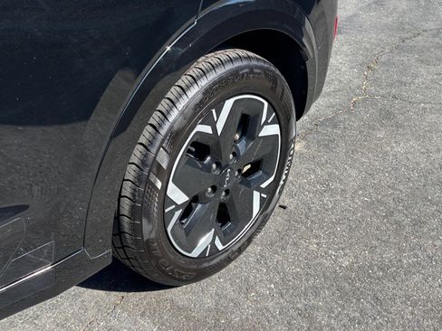Used 2024 Kia Niro Wind FWD image 37