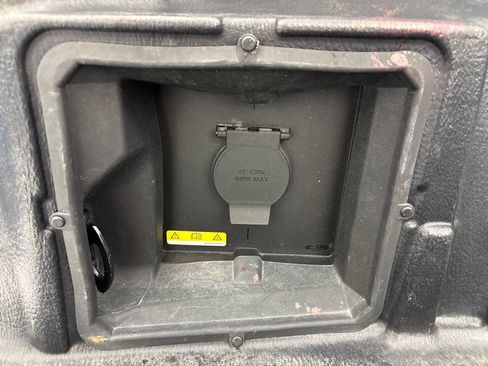 Certified 2023 Ford F150 Lariat AWD/4WD image 30