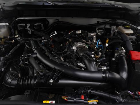 Used 2022 Ford Bronco Outer Banks image 28