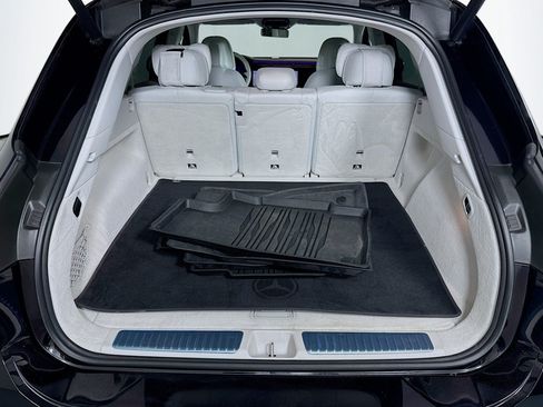 Certified 2023 Mercedes-Benz EQS 580 4MATIC SUV image 22