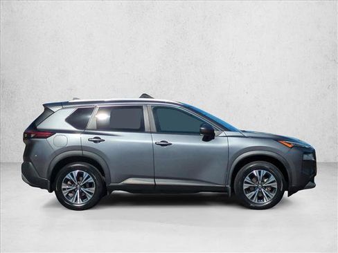 Used 2023 Nissan Rogue SV w/ SV Premium B Package FWD image 4
