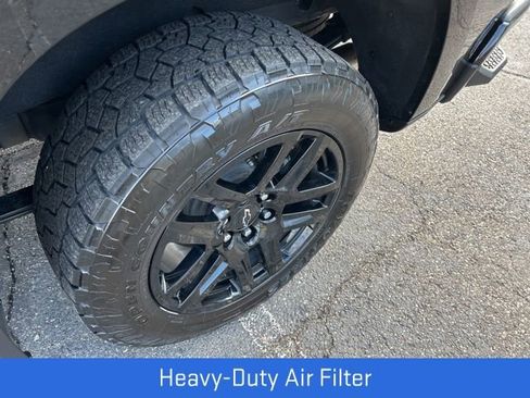 Certified 2022 Chevrolet Silverado 1500 RST w/ LPO, Blackout Package AWD/4WD image 18