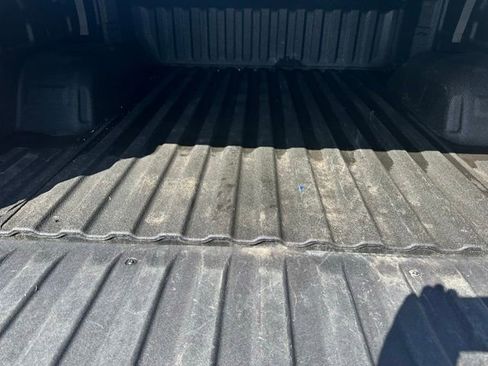 Used 2022 Chevrolet Silverado 1500 Custom AWD/4WD image 6