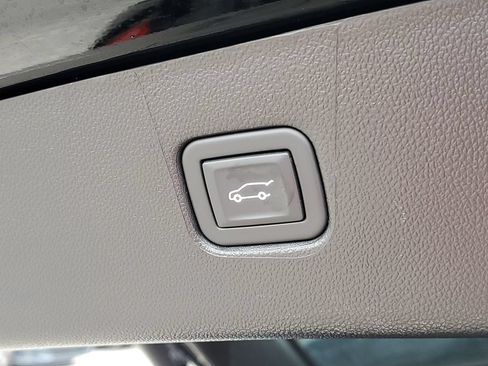 Used 2024 Chevrolet Blazer RS AWD/4WD image 10