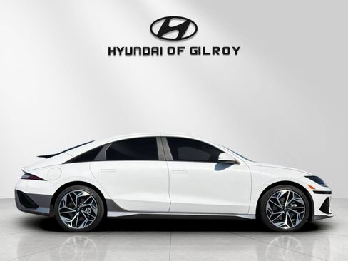 Used 2024 Hyundai Ioniq 6 SEL RWD image 6
