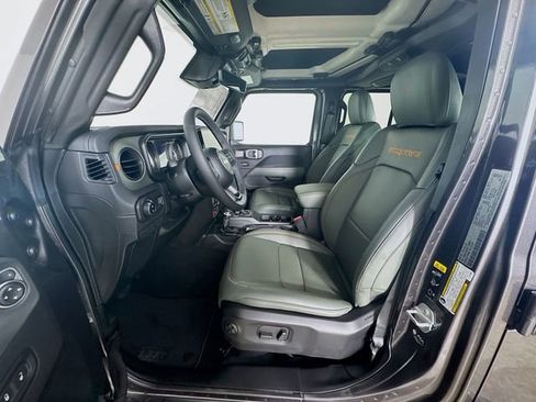 New 2026 Jeep Gladiator Mojave image 24