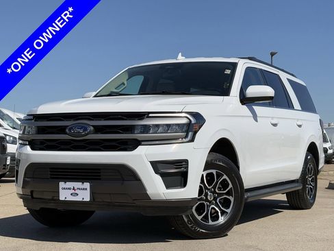 Used 2024 Ford Expedition Max XLT image 2
