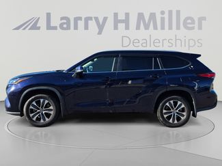 Used 2023 Toyota Highlander XLE AWD/4WD video 2