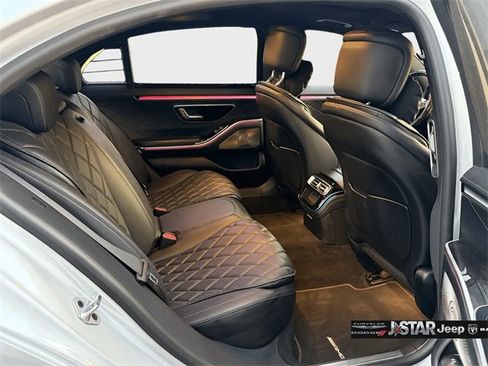 Used 2023 Mercedes-Benz S 580 4MATIC Sedan image 15