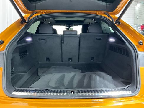 Used 2020 Audi Q8 Prestige w/ Prestige Package AWD/4WD image 26