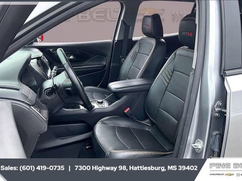 Used 2023 GMC Terrain AT4 image 18