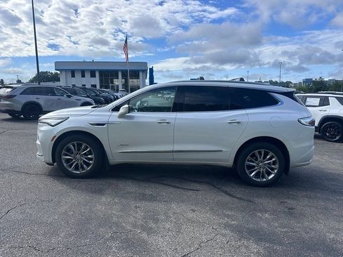 Used 2023 Buick Enclave Avenir w/ Trailering Package, 5000 lbs. AWD/4WD image 4