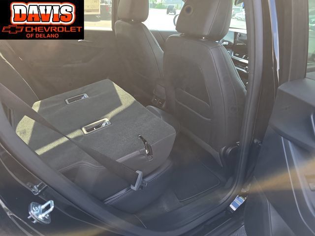 New 2027 Chevrolet Equinox LT w/ Convenience Package II AWD/4WD image 13