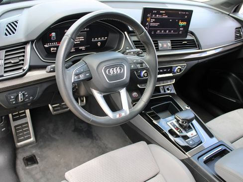Used 2022 Audi SQ5 Premium Plus w/ Premium Plus Package image 8