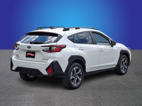 Certified 2025 Subaru Crosstrek 2.0i Premium image 4