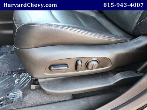 Used 2021 Chevrolet Equinox Premier image 25