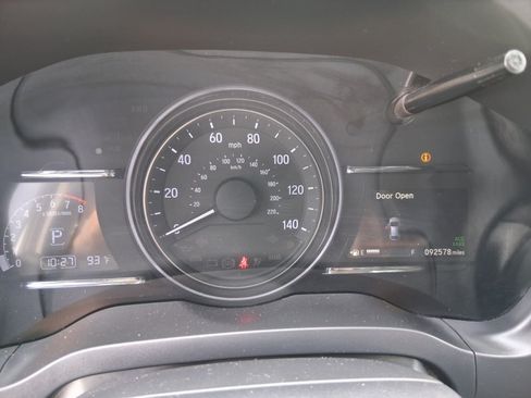 Used 2019 Honda HR-V EX image 13