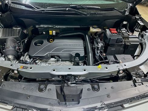 New 2026 Chevrolet Equinox LT w/ Safety and Technology Package FWD image 33