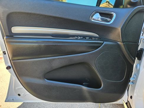 Used 2018 Dodge Durango SXT w/ 3rd Row Seating Group RWD image 11